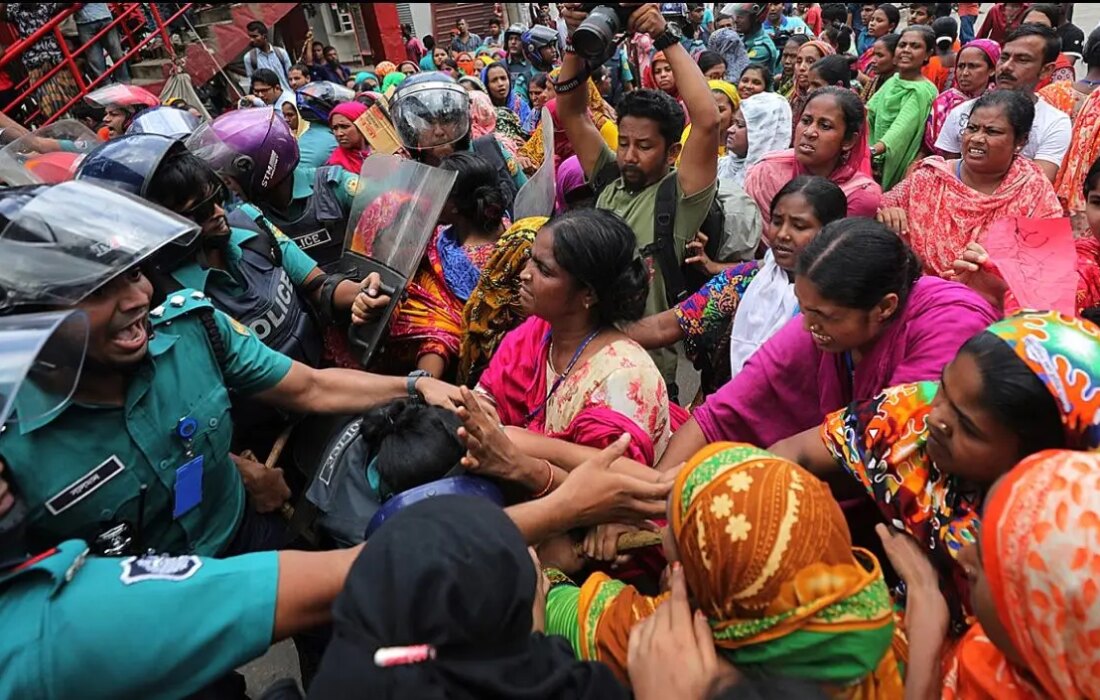 شورش دوباره کارگران صنعت پوشاک بنگلادش در اعتراض به تاخیر چندماهه در پرداخت حقوق