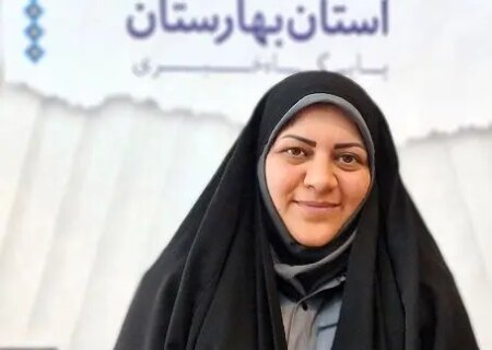 سمیه گلپور:امیدواریم طبق وعده رئیس جمهورمان وزیر کار از دل فرهیختگان جامعه کارگری انتخاب شود