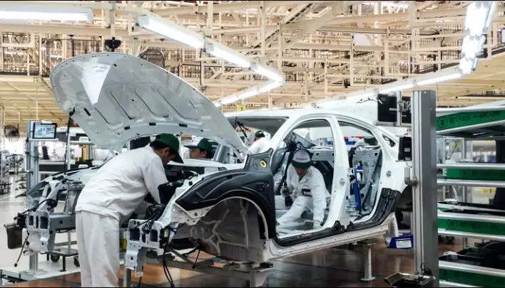 ارائه بسته آموزشی ILO به کارگران خودروساز تایلندی برای تقویت توان چانهزنی