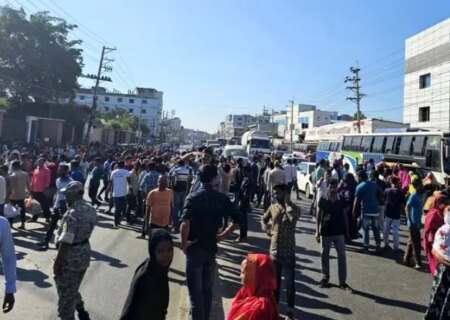 تعطیلی ۱۴ کارخانه پوشاک بنگلادش در دور جدید اعتصابات