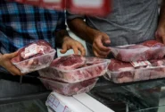 مزد روزانه کارگران؛ پول ۳۰۰ گرم گوشت قرمز
