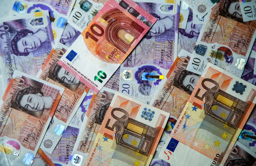 اقتصاد کشورهای اروپایی و بریتانیا در ‌‌خطر فروپاشی قرار دارد